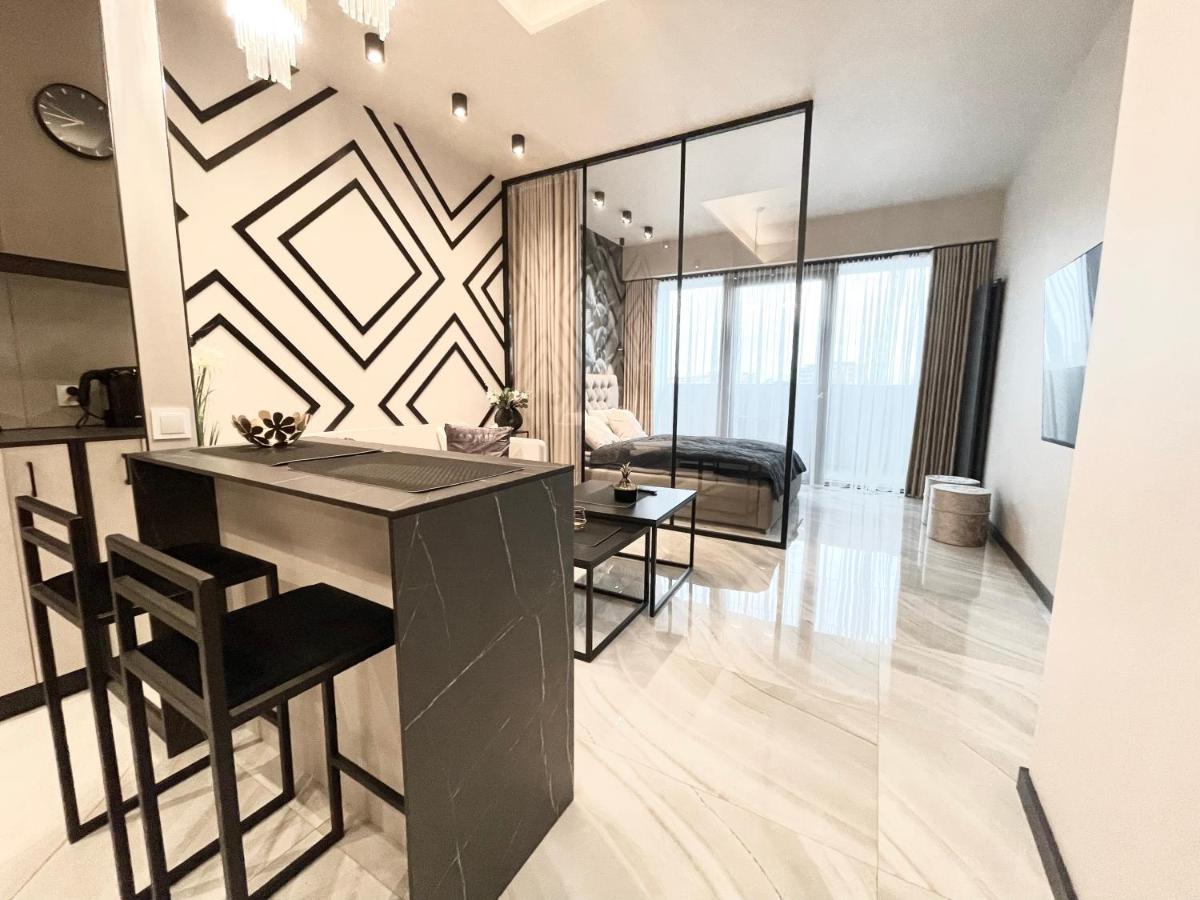 Apartament Elegance Hanza Tower Szczecin Exterior foto