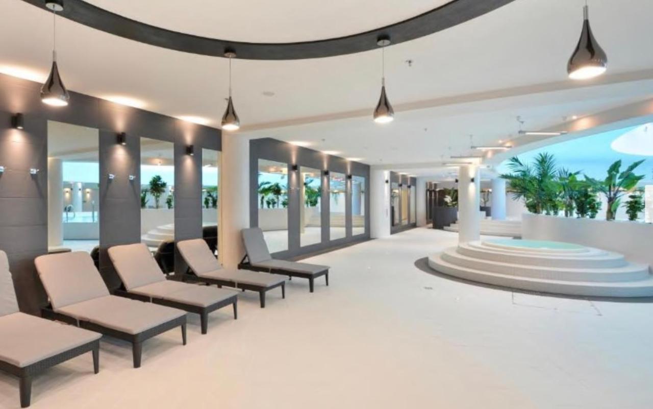 Apartament Elegance Hanza Tower Szczecin Exterior foto